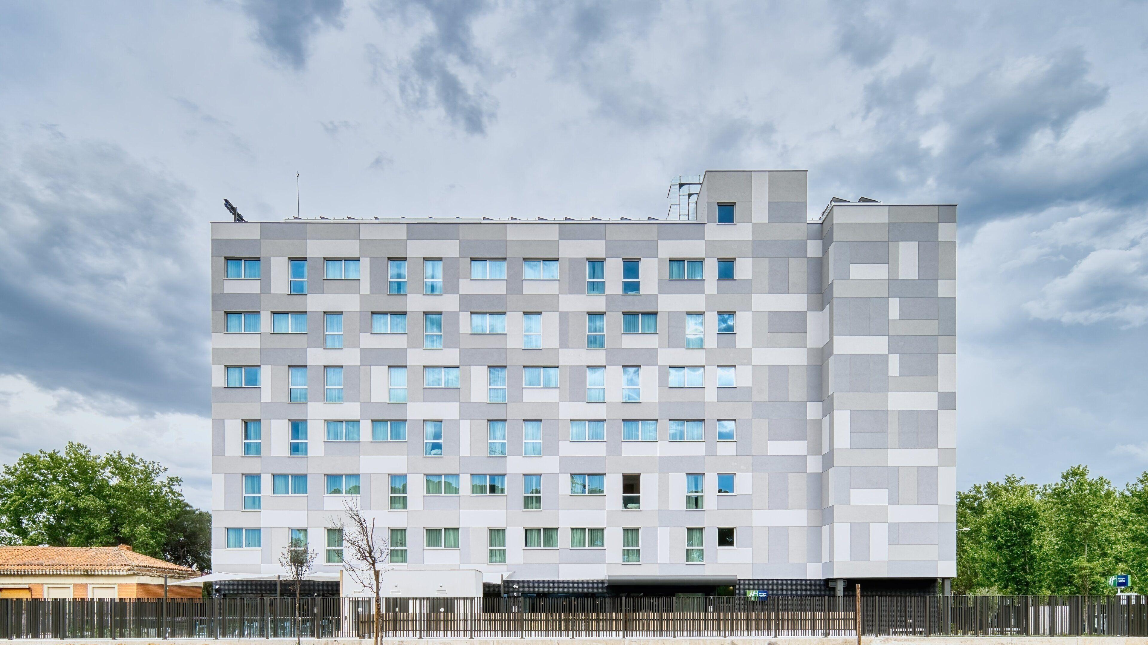 Holiday Inn Express - Madrid - Airport By Ihg — Фото 2